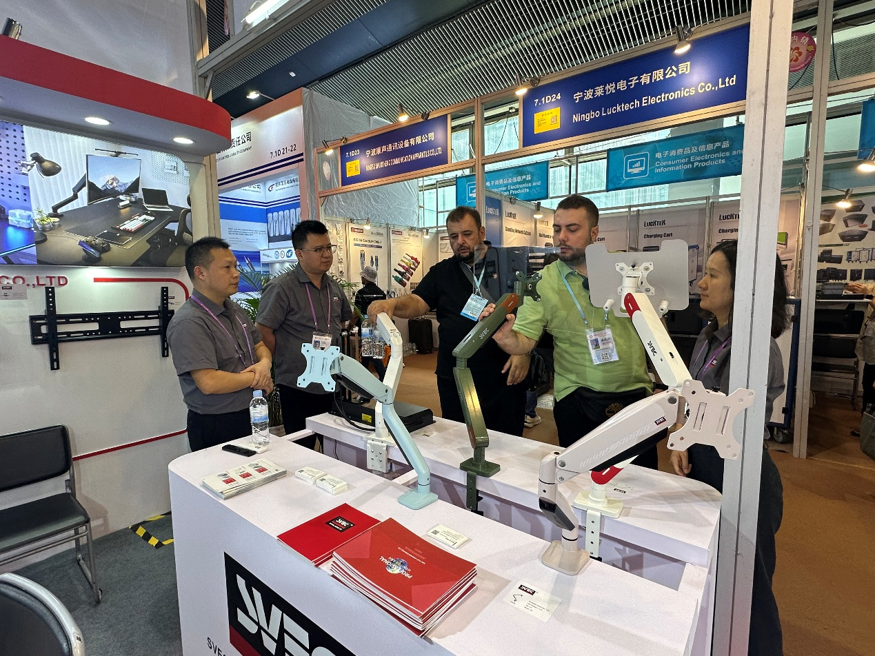 1761198449971718.png 新闻3.png